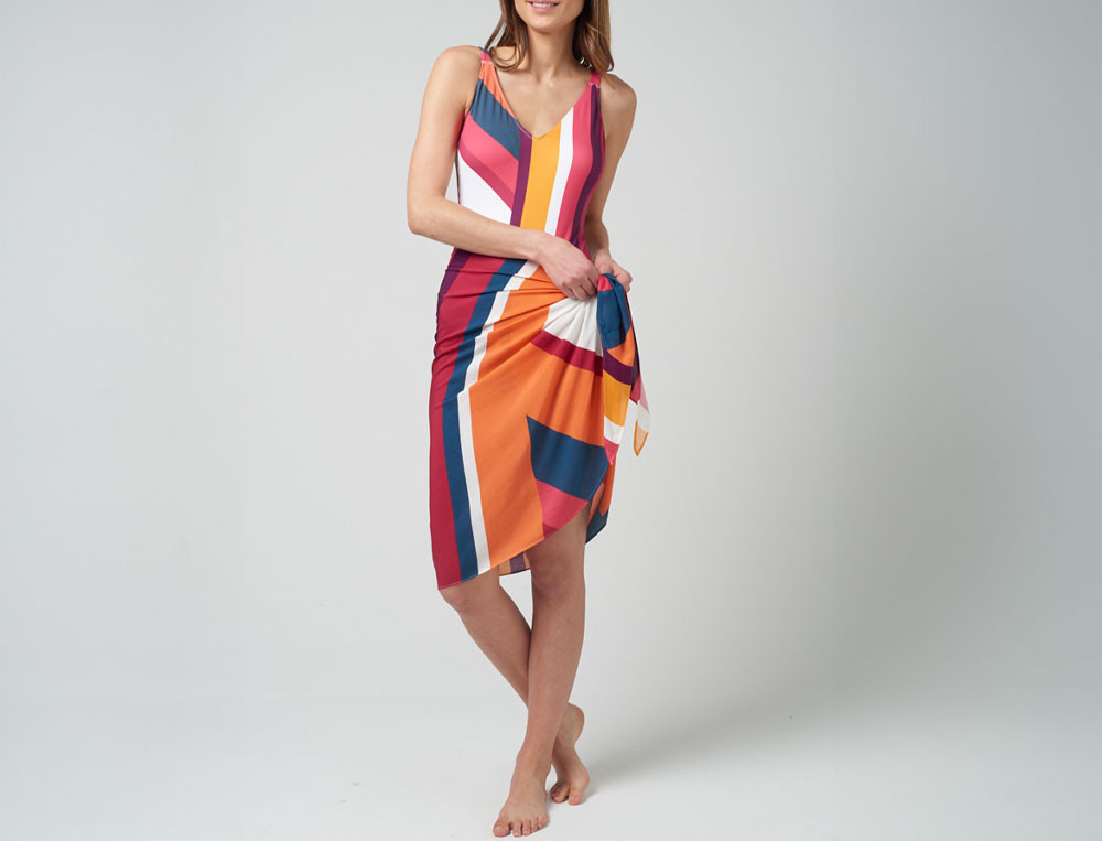 /fr/les-vetements-d-interieur/femme/robe-de-plage/pareo-jour-de-plage/