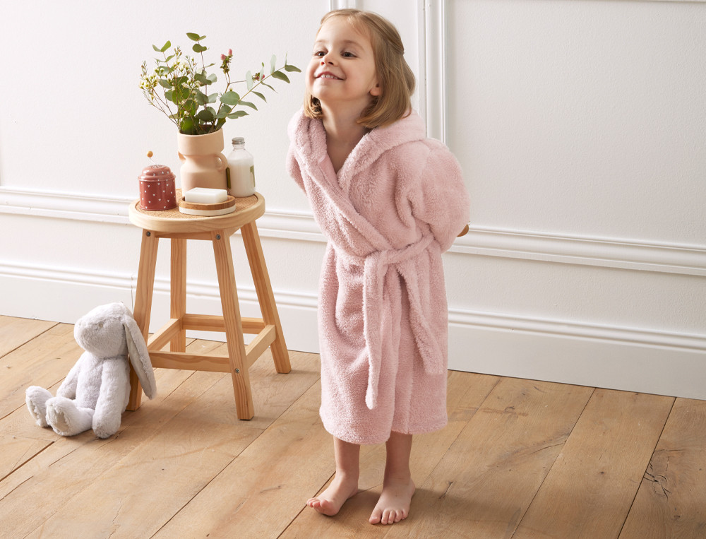/fr/les-vetements-d-interieur/enfant-bebe/idees-cadeaux-bebe-enfant/peignoir-biche-les-z-amis/