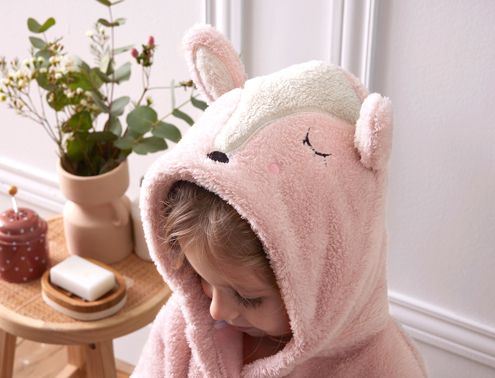 /fr/les-vetements-d-interieur/enfant-bebe/idees-cadeaux-bebe-enfant/peignoir-biche-les-z-amis/