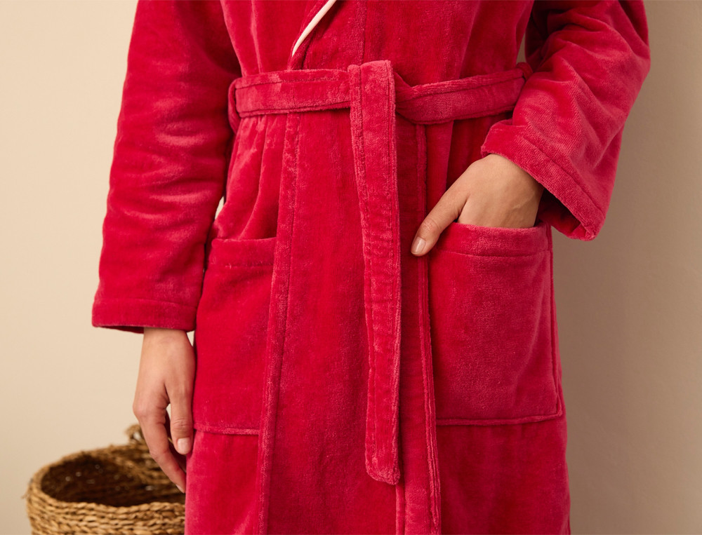 /fr/la-salle-de-bain/peignoirs-de-bain/peignoir-de-bain-femme/peignoir-femme-le-linge-amoureux/