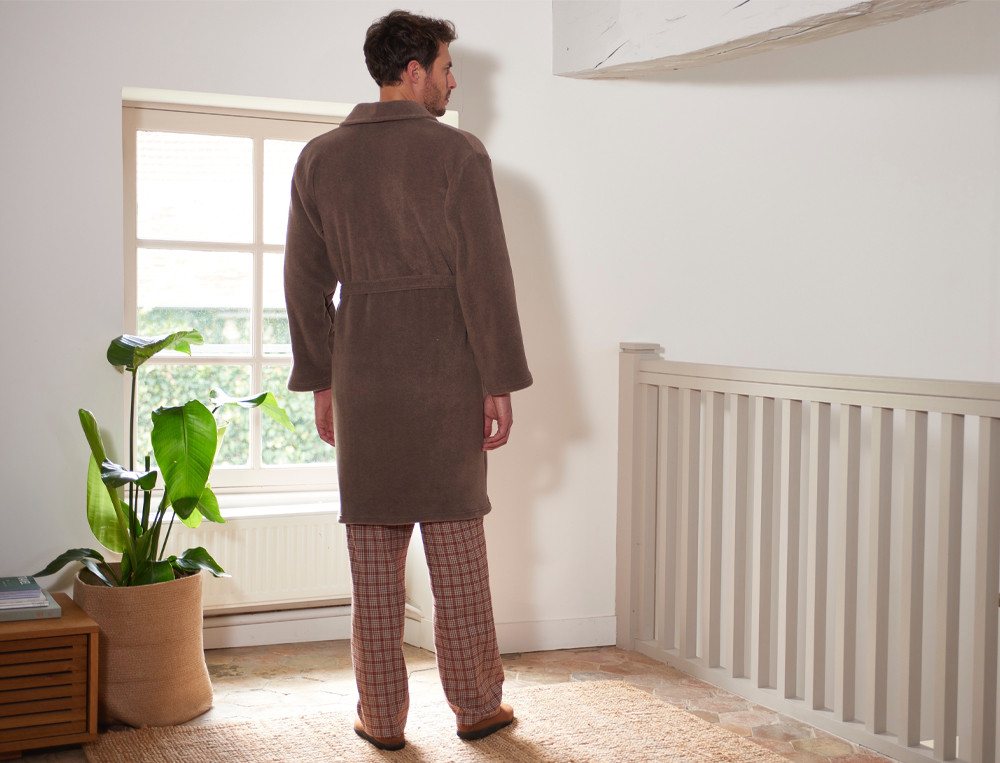 /fr/les-vetements-d-interieur/homme/kimono-homme-et-accessoire/peignoir-homme-dans-les-bois/