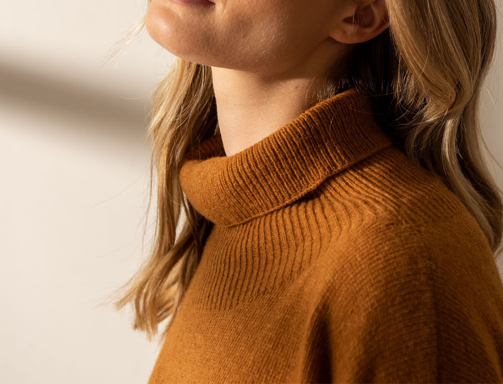 Poncho pull en maille col roulé Espace détente