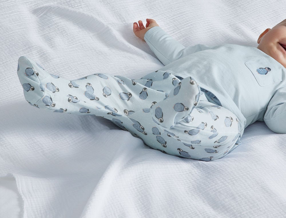 Pyjama bébé jersey bleu imprimé Des petits pingouins