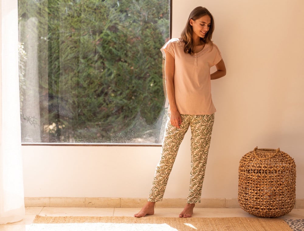 /fr/les-vetements-d-interieur/femme/pyjama-femme/pyjama-floraison/