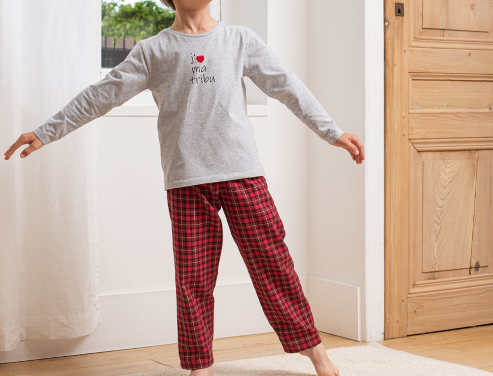 /fr/enfants/vetements-enfant/pyjama/pyjama-garcon-j-aime-ma-tribu/