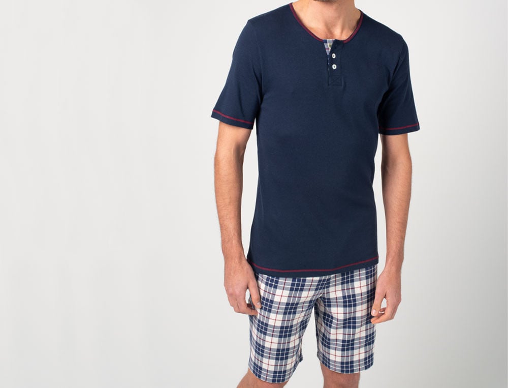 /fr/les-vetements-d-interieur/homme/pyjama-homme/pyjama-short-doubles-jeux/