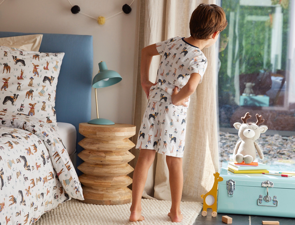 /fr/enfants/vetements-enfant/pyjama/pyjama-short-enfant-chiens-et-chat/