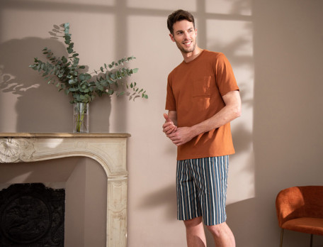 Pyjama short homme dans plusieurs couleurs et tailles