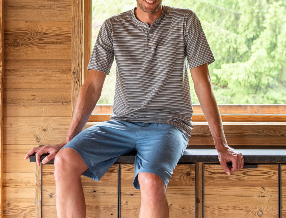 /fr/les-vetements-d-interieur/homme/pyjama-homme/pyjama-short-homme-en-altitude/