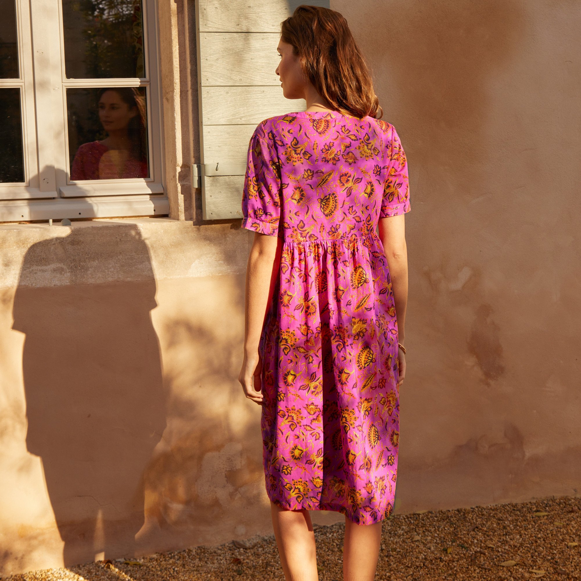 /fr/les-vetements-d-interieur/femme/robe-de-plage/robe-au-soleil/