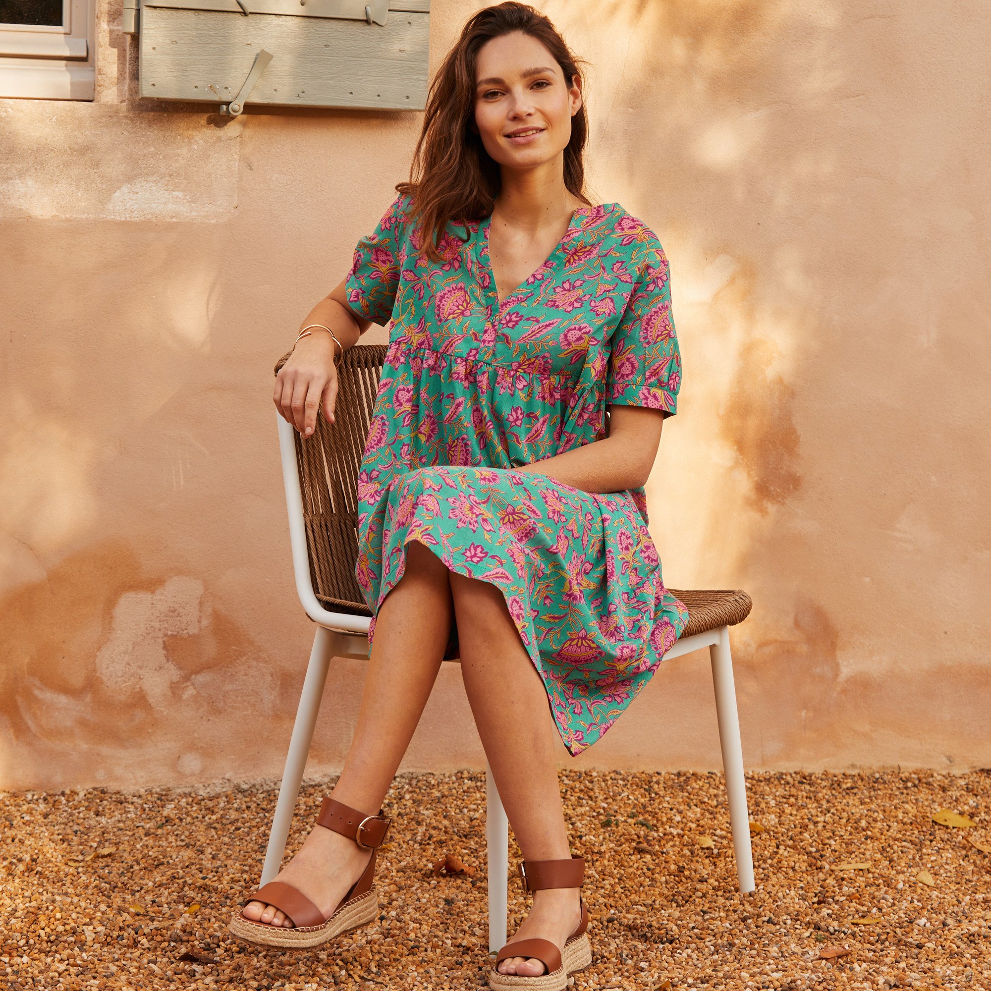 /fr/les-vetements-d-interieur/femme/robe-de-plage/robe-au-soleil/