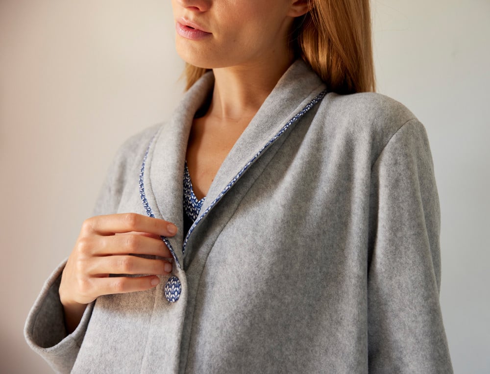 /fr/les-vetements-d-interieur/femme/robe-de-chambre-et-kimono/robe-de-chambre-bleu-de-minuit/