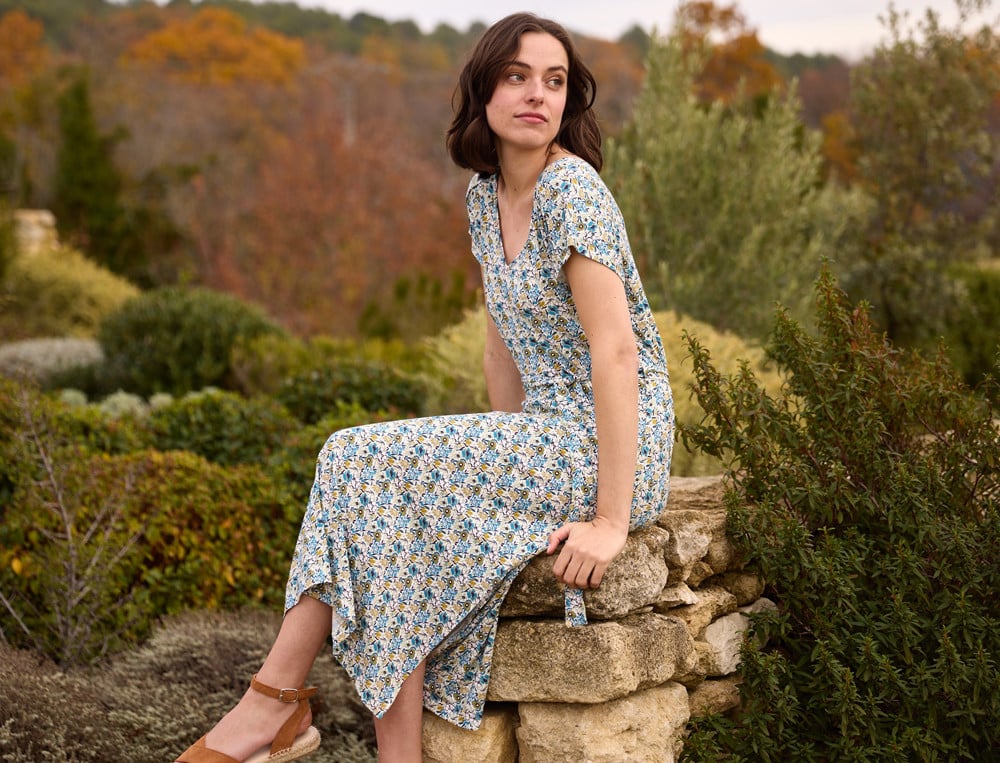 /fr/les-vetements-d-interieur/femme/robe-de-plage/robe-imprimee-rayonnante/