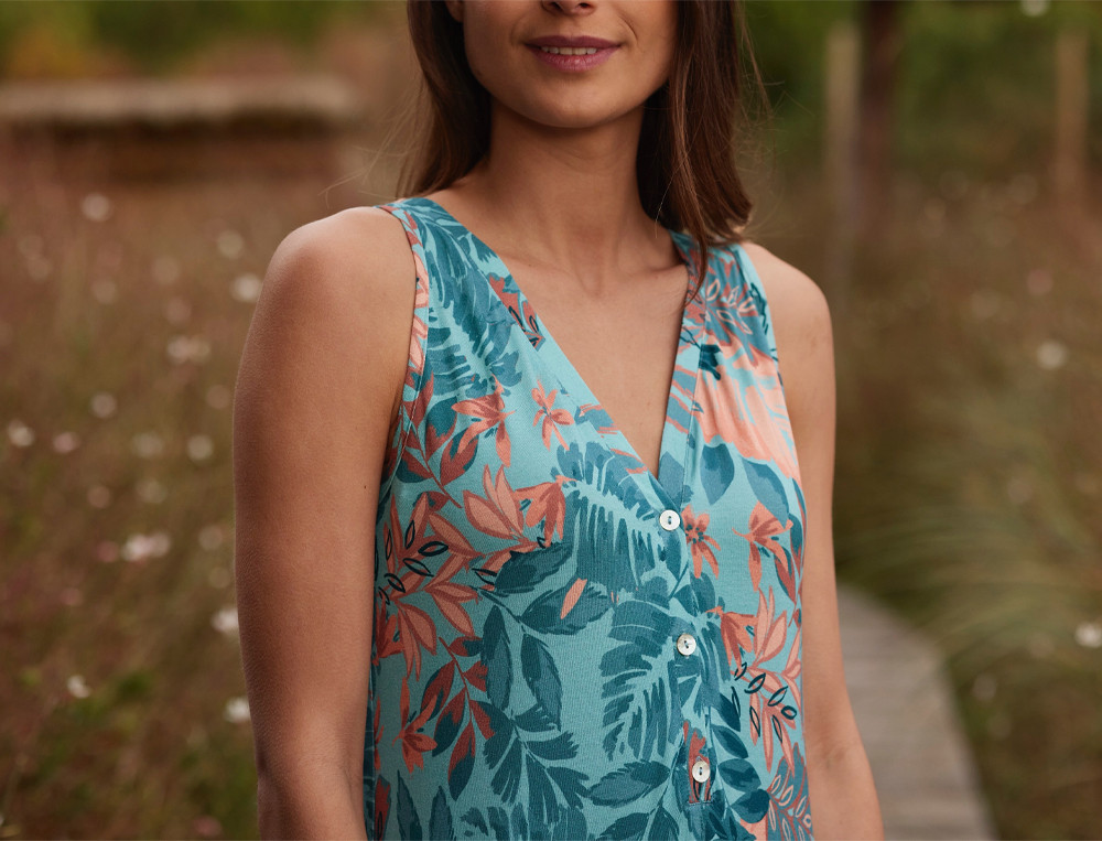 /fr/les-vetements-d-interieur/femme/robe-de-plage/robe-longue-balade-exotique/