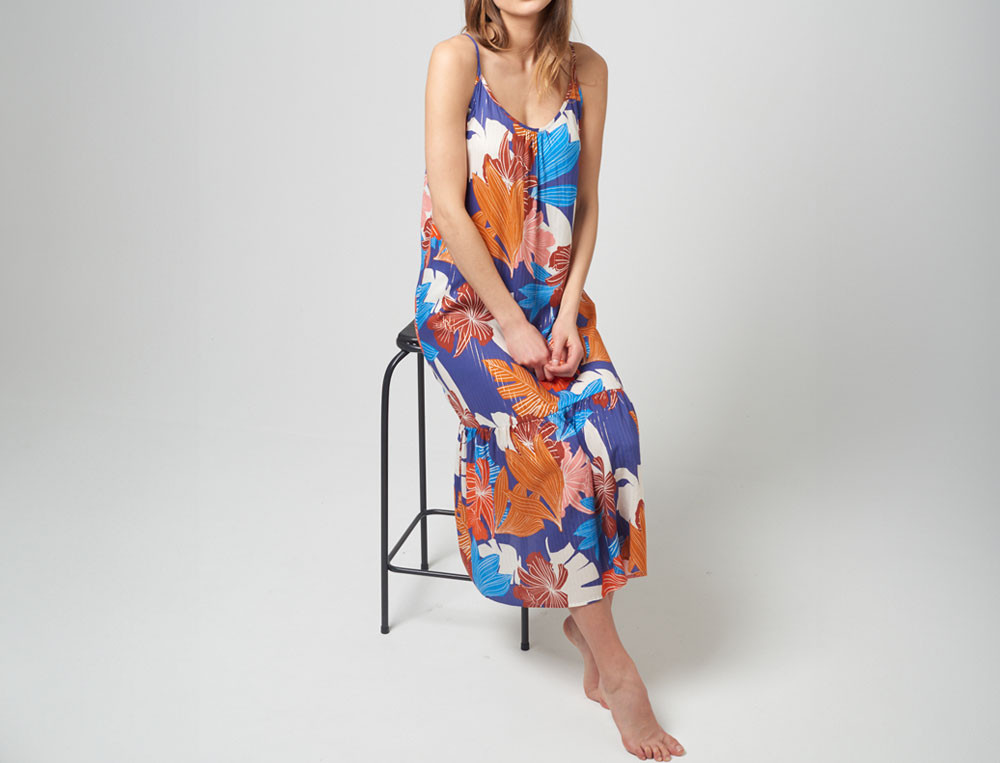 /fr/les-vetements-d-interieur/femme/robe-de-plage/robe-longue-jour-de-plage/