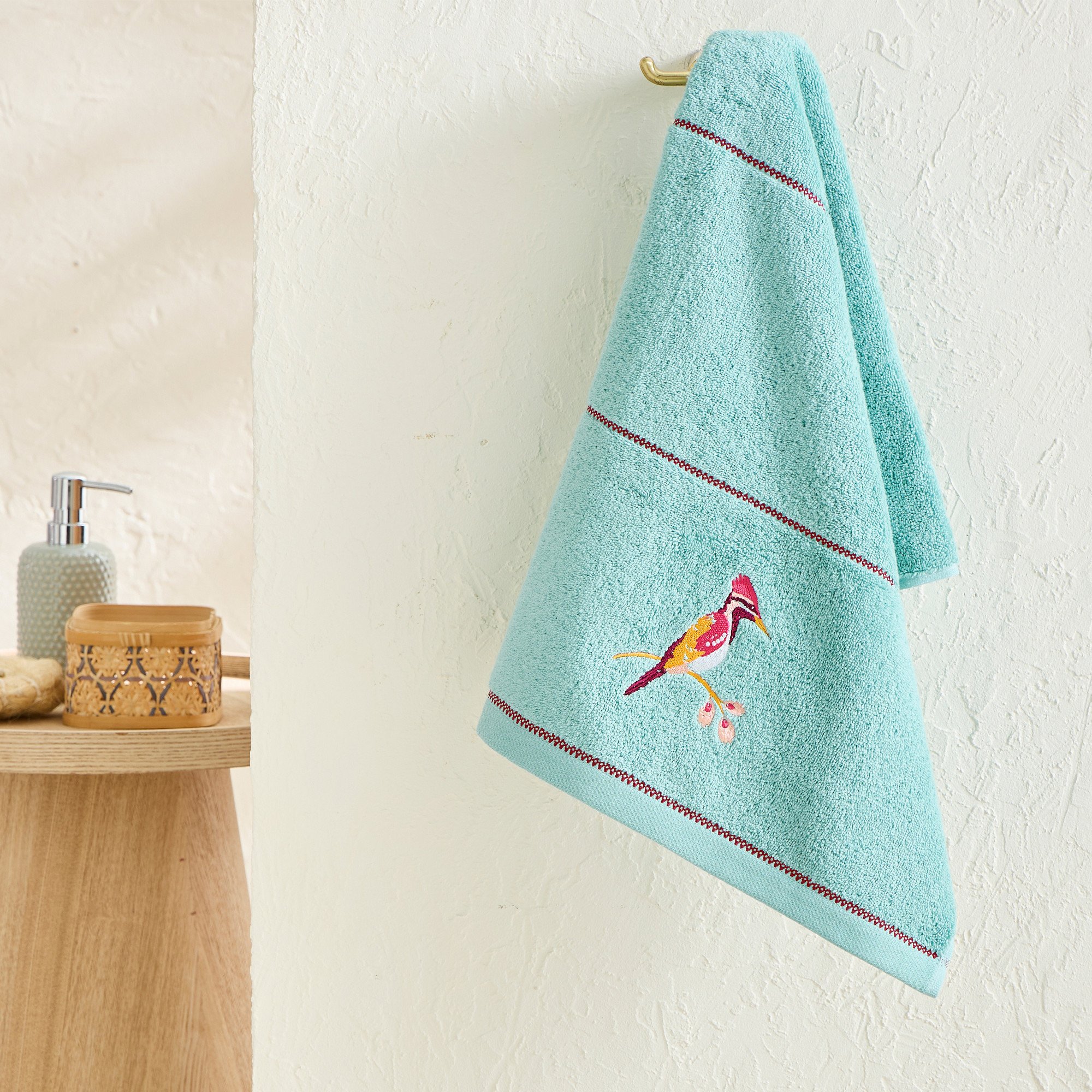 /fr/la-salle-de-bain/serviette-de-bain/serviette-de-bain-en-chantant/
