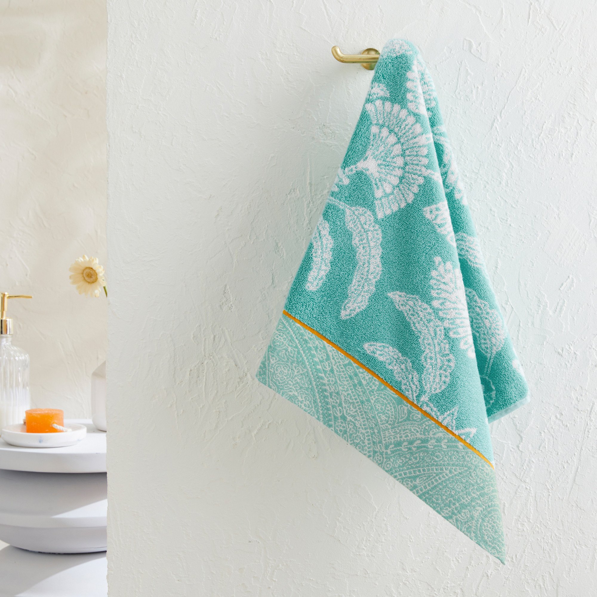 /fr/la-salle-de-bain/serviette-de-bain/serviette-de-bain-jacquard-jodhpur/