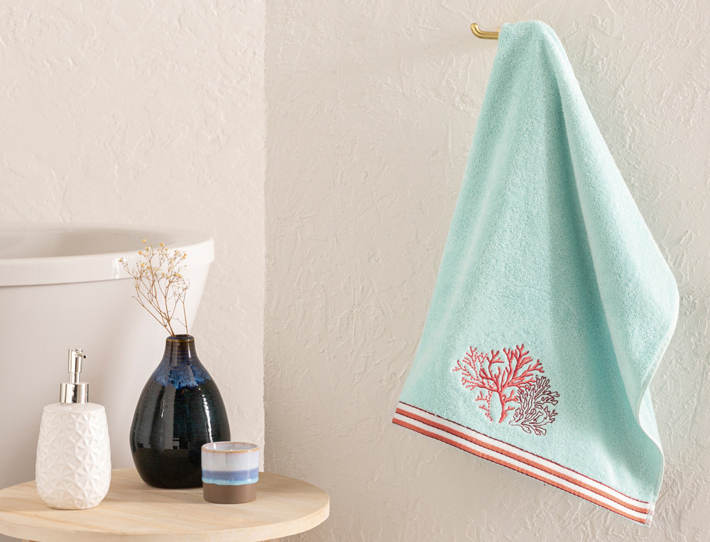 /fr/la-salle-de-bain/serviette-de-bain/serviette-de-bain-mer-de-corail/