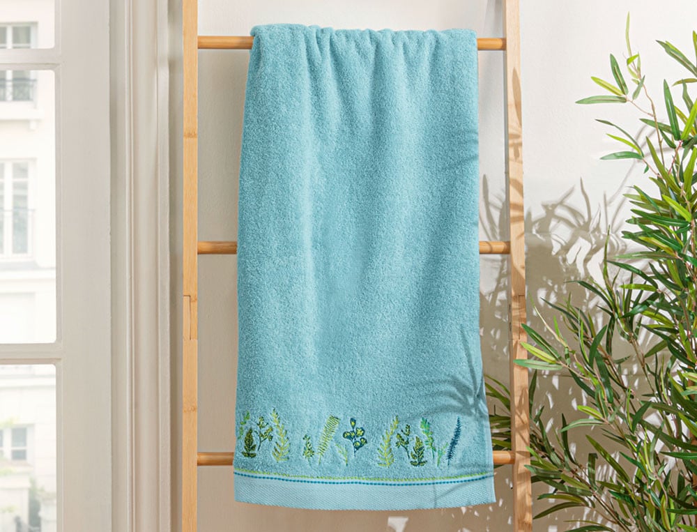 Serviette de bain Nature en éveil Fines broderie