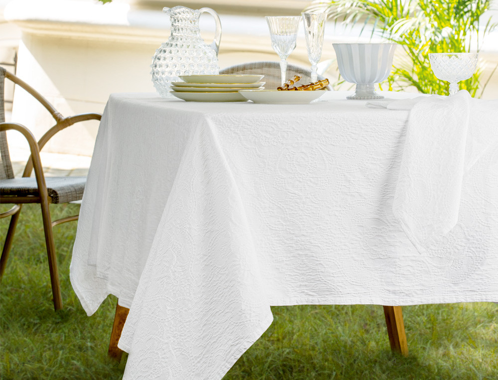 /fr/la-table/serviette-de-table/serviette-de-table-a-cheverny/