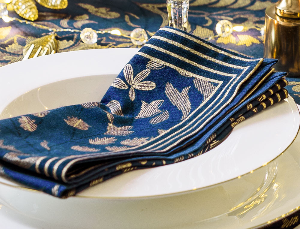 /fr/la-table/serviette-de-table/serviette-de-table-bleu-de-minuit/