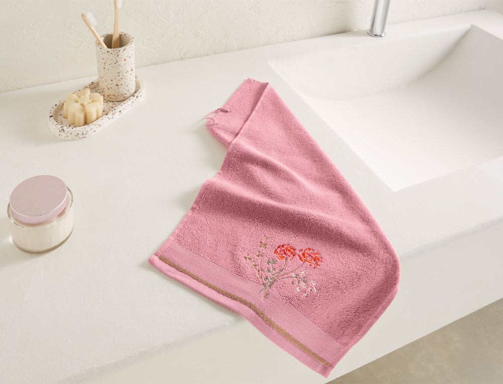 /fr/la-salle-de-bain/serviette-invites/serviette-invite-brode-balade-folk/