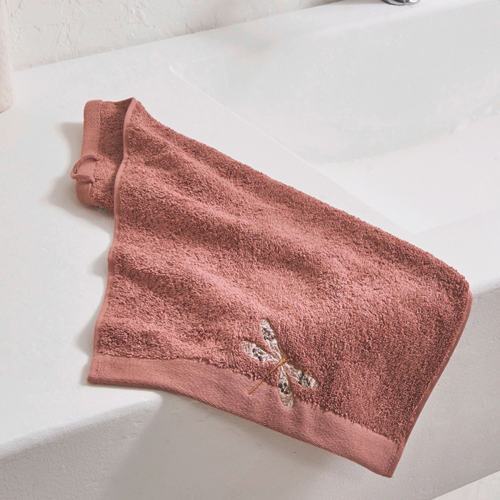 /fr/la-salle-de-bain/serviette-invites/serviette-invite-comme-un-bijou/