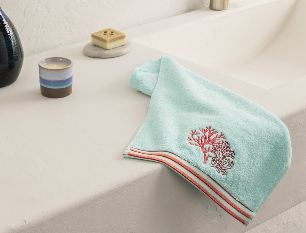/fr/la-salle-de-bain/serviette-invites/serviette-invite-mer-de-corail/