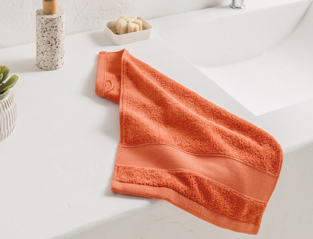 /fr/la-salle-de-bain/serviette-invites/serviette-invite-parenthese/
