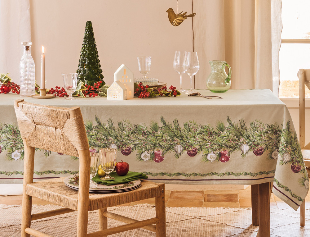 /fr/la-table/serviette-de-table/serviettes-de-table-sous-le-gui/
