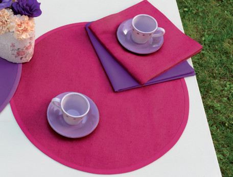 2 sets de table ronds fushia et violet Herbe en fleurs