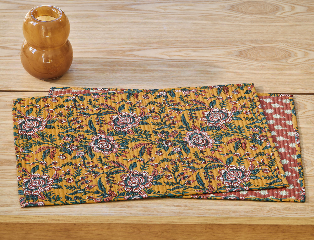 /fr/la-table/set-de-table-chemin-de-table/sets-de-table-grain-de-folie/