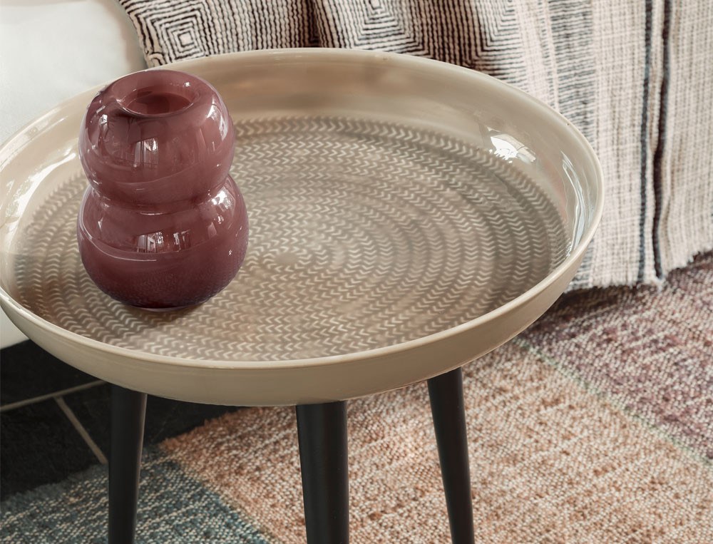/fr/la-deco/accessoires/table-basse-trompe-l-oeil/