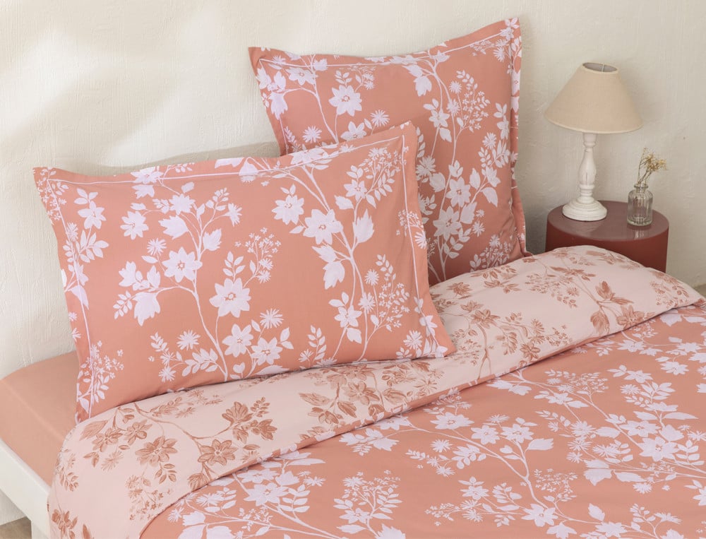 /fr/la-chambre/linge-de-lit/taie-d-oreiller/taie-d-oreiller-eglantine/