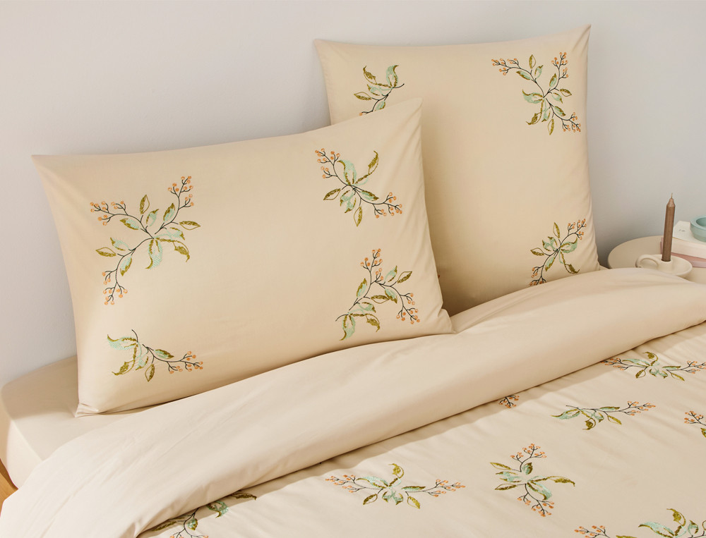 /fr/la-chambre/linge-de-lit/taie-d-oreiller/taie-d-oreiller-herbarium/