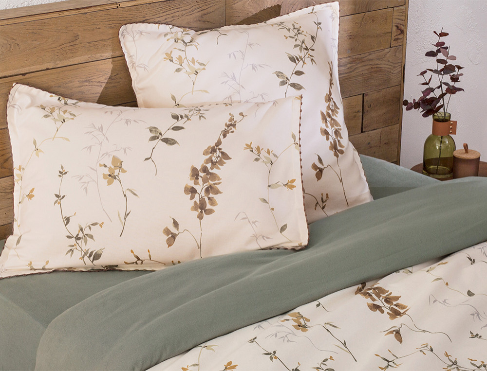 /fr/la-chambre/linge-de-lit/taie-d-oreiller/taie-d-oreiller-jardin-d-hiver/