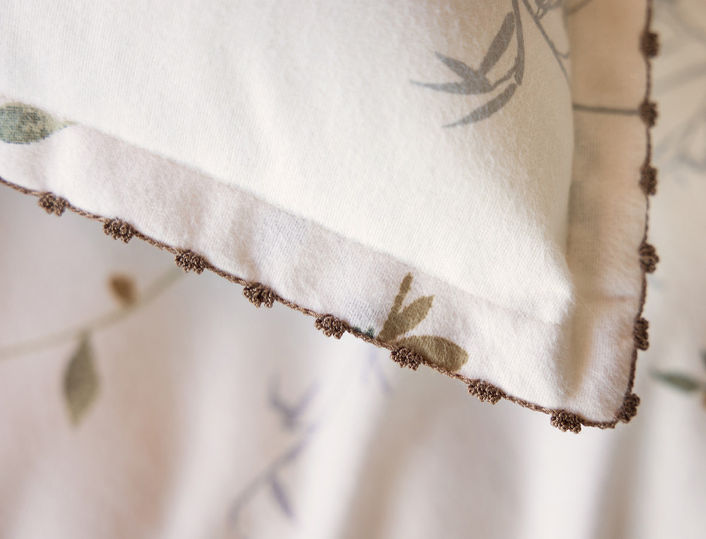 /fr/la-chambre/linge-de-lit/taie-d-oreiller/taie-d-oreiller-jardin-d-hiver/