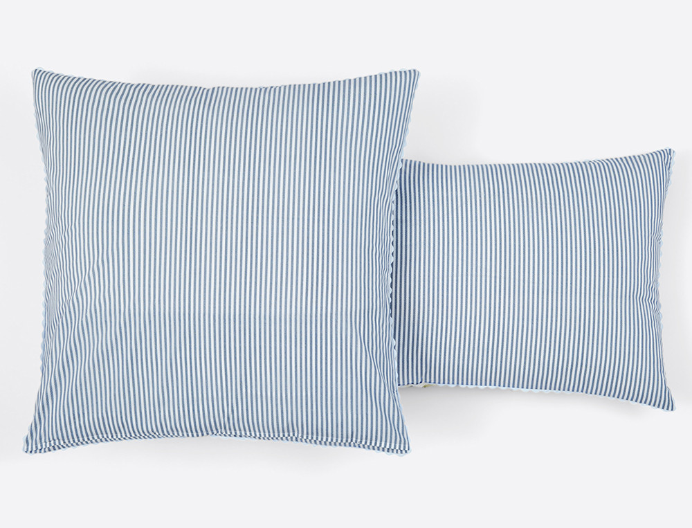 /fr/la-chambre/linge-de-lit/taie-d-oreiller/taie-d-oreiller-le-jardin-de-marie/