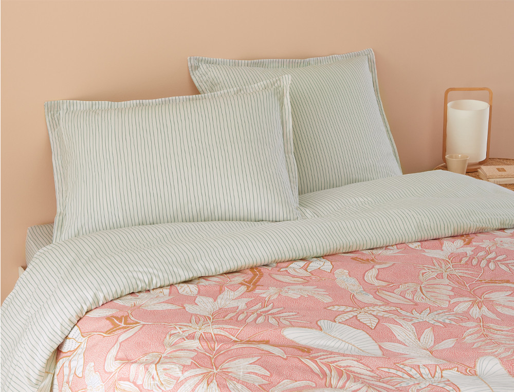 /fr/la-chambre/linge-de-lit/taie-d-oreiller/taie-d-oreiller-les-grenadines/