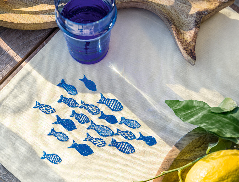 Tischsets Amorgos bestickt Fische