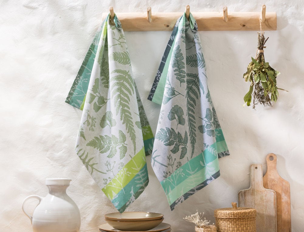 /fr/la-table/linge-de-cuisine/les-torchons-et-essuie-mains/torchon-fougeres/