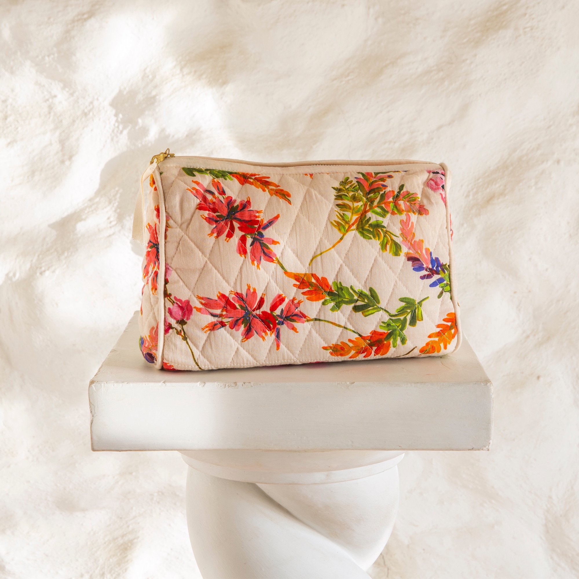 /fr/la-deco/accessoires/trousse-casa-flora/