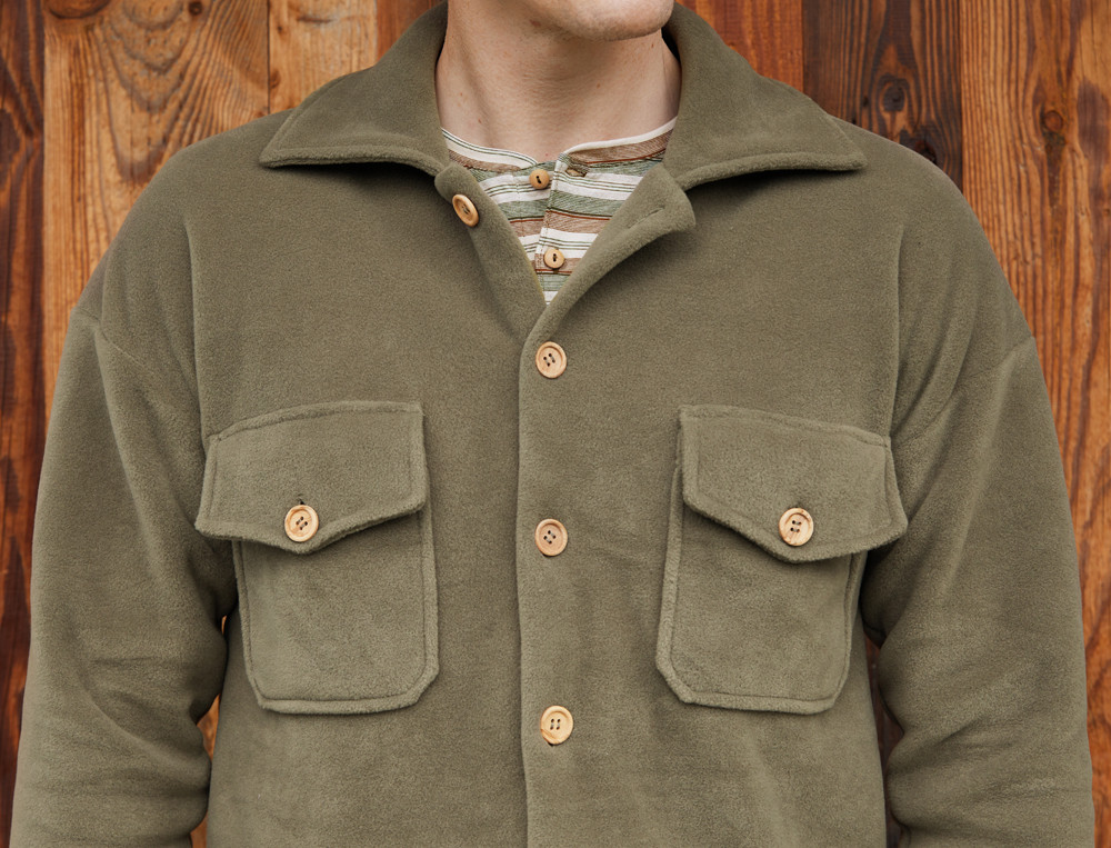 /fr/les-vetements-d-interieur/homme/homewear/veste-homme-apres-le-ski/