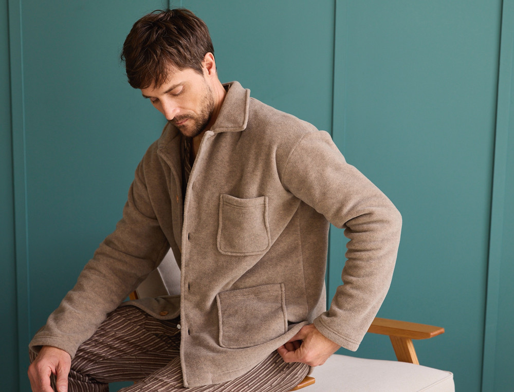 /fr/les-vetements-d-interieur/homme/homewear/veste-homme-constantinople/