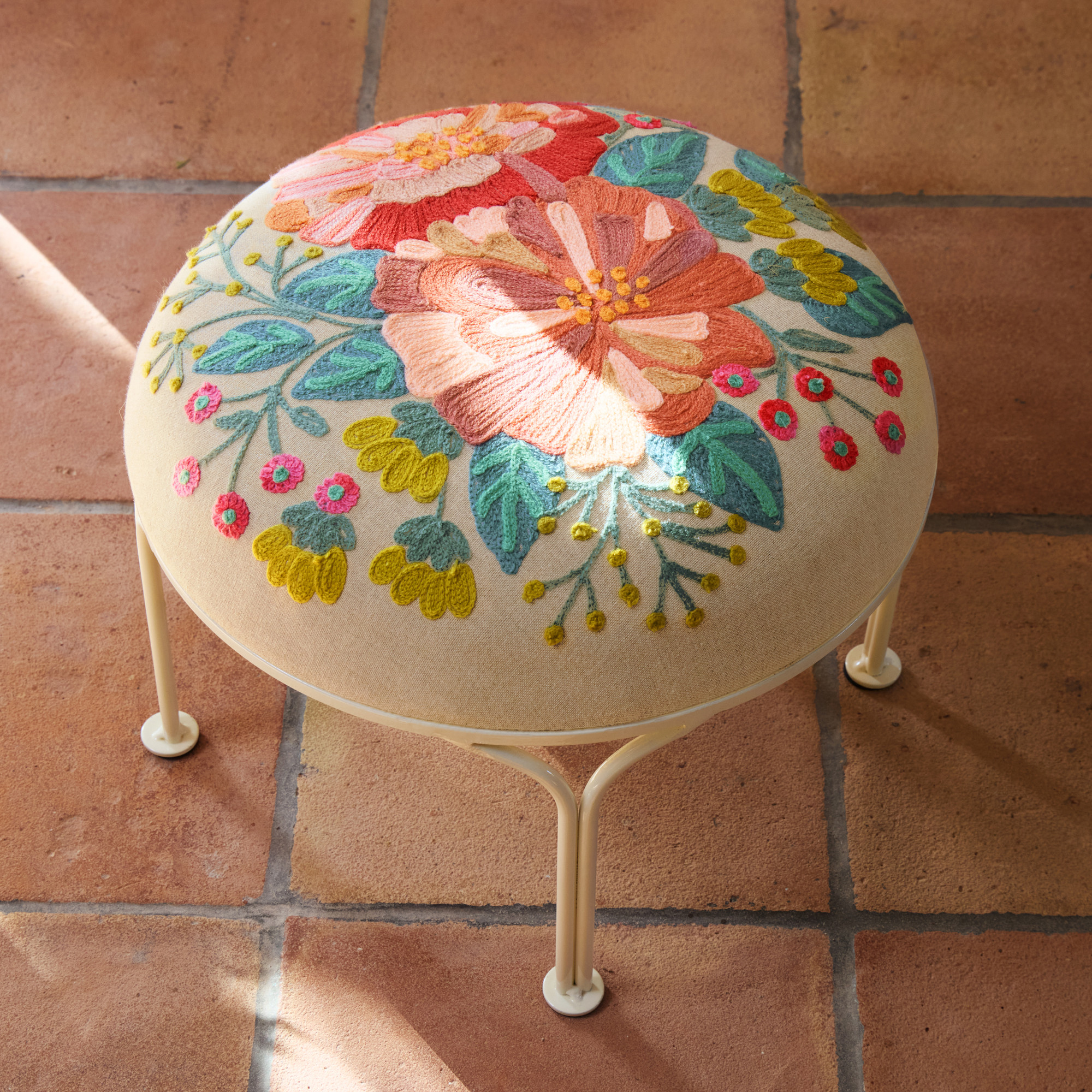 /fr/la-deco/accessoires/tabouret-flanerie/